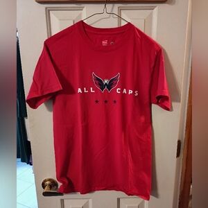 Washington Capitals Hockey - Red T-Shirt Size Small